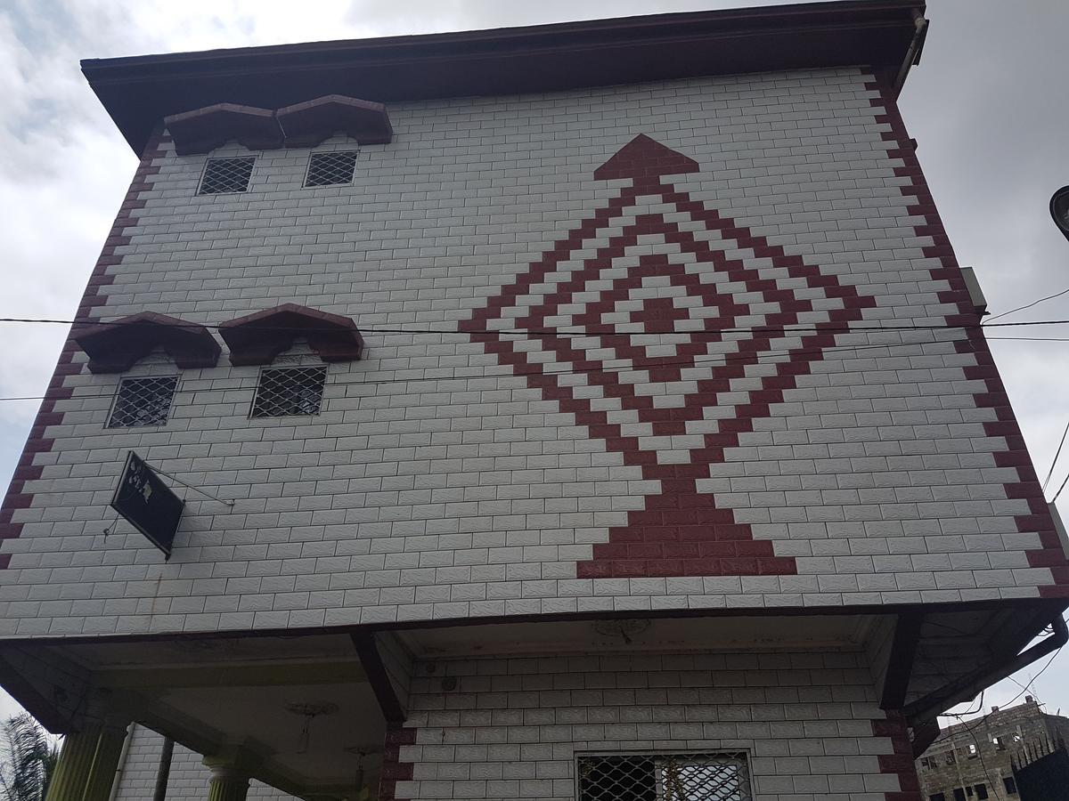 Hotel Kdv Bonabéri エクステリア 写真