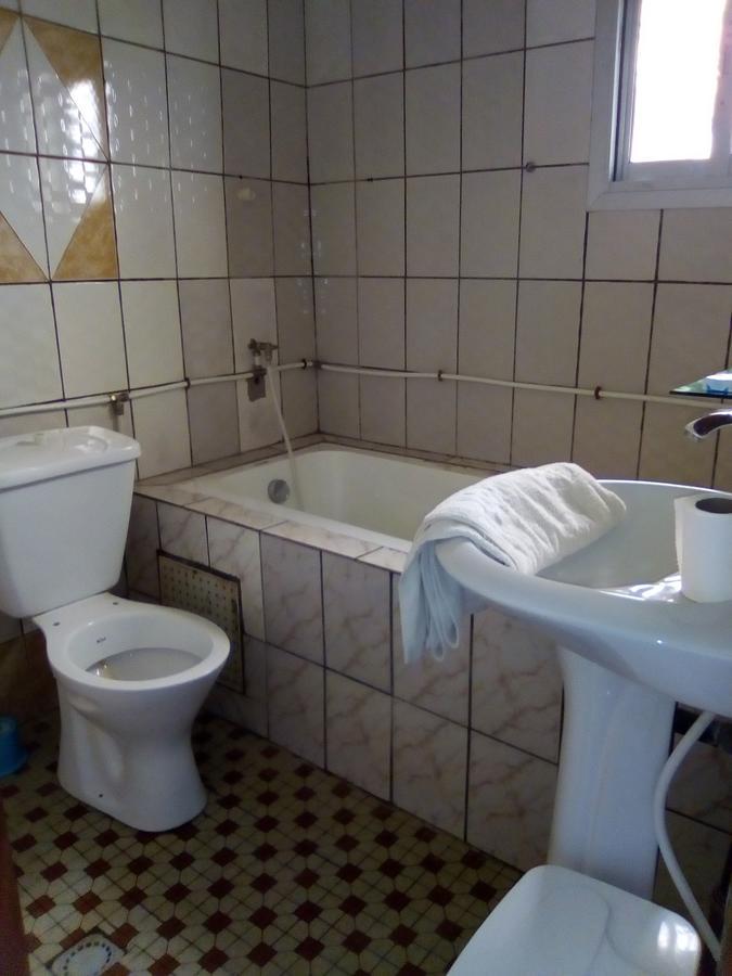 Hotel Kdv Bonabéri エクステリア 写真