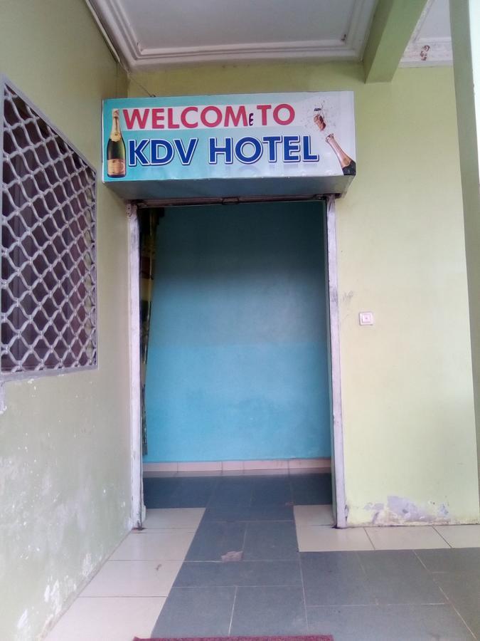 Hotel Kdv Bonabéri エクステリア 写真